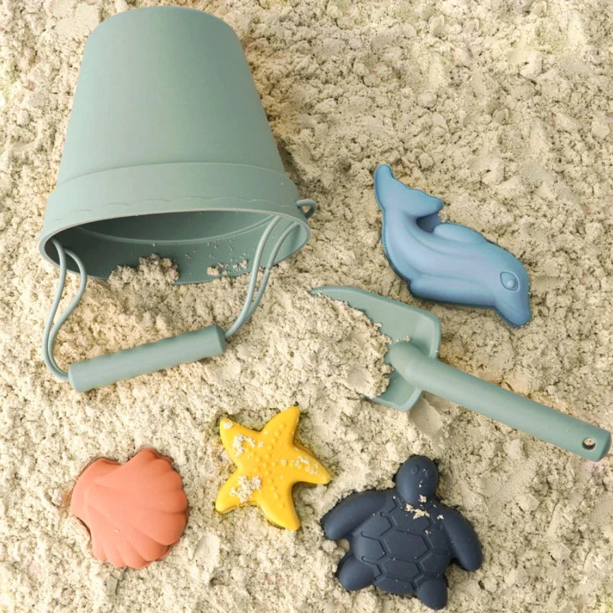 Explore the Benefits of Sensory Play with Little Pea Shop's Soft Silicone Messy Sand Bucket Set
