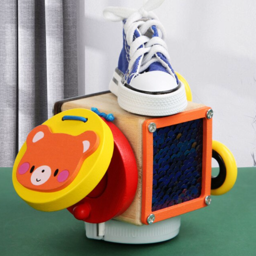 Montessori Busy Cube