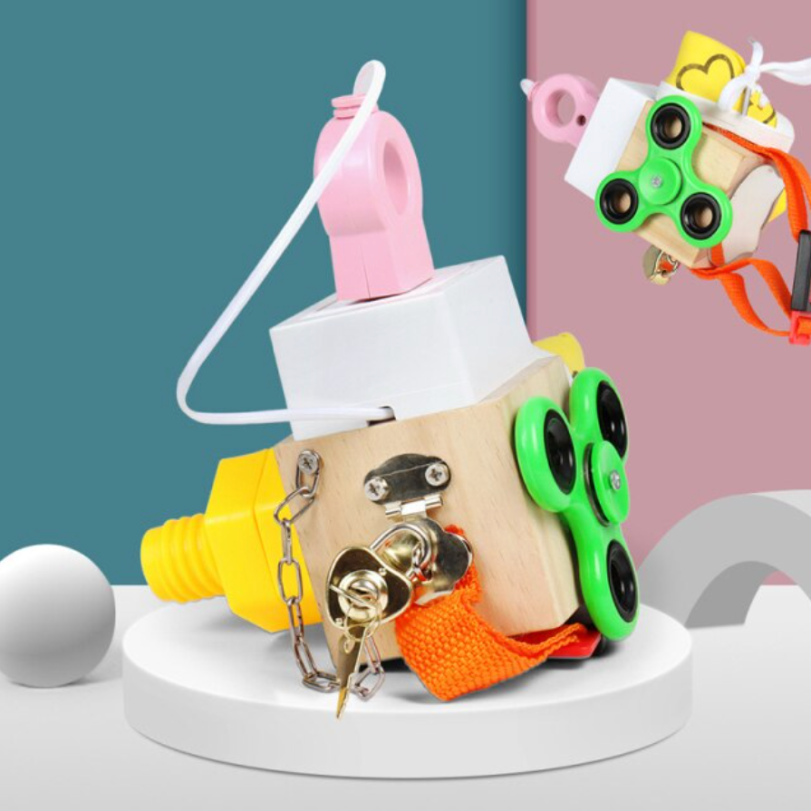 Montessori Busy Cube